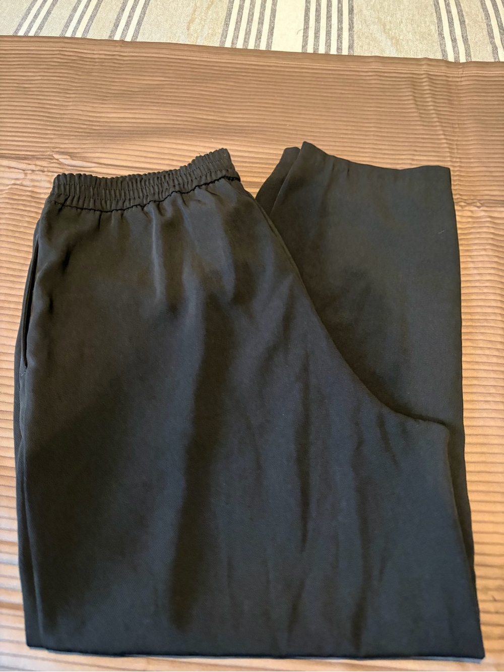 Zara Women's Black Elastic Waist Joggers - Picture 6 of 6